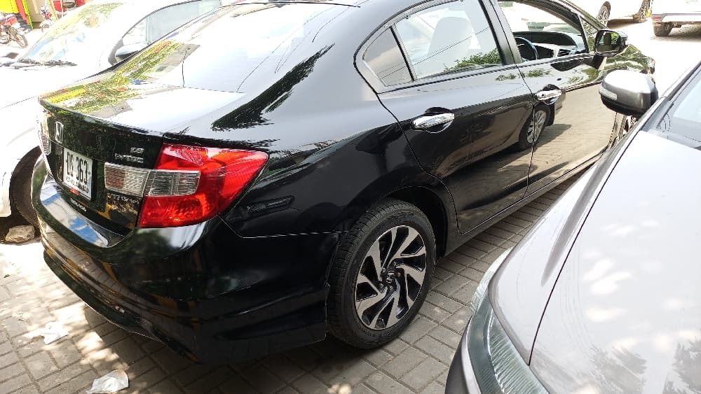 Auction Car 6