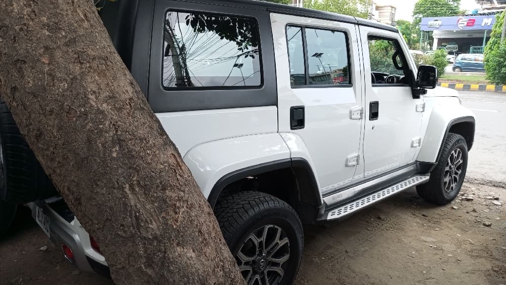Auction Car 6