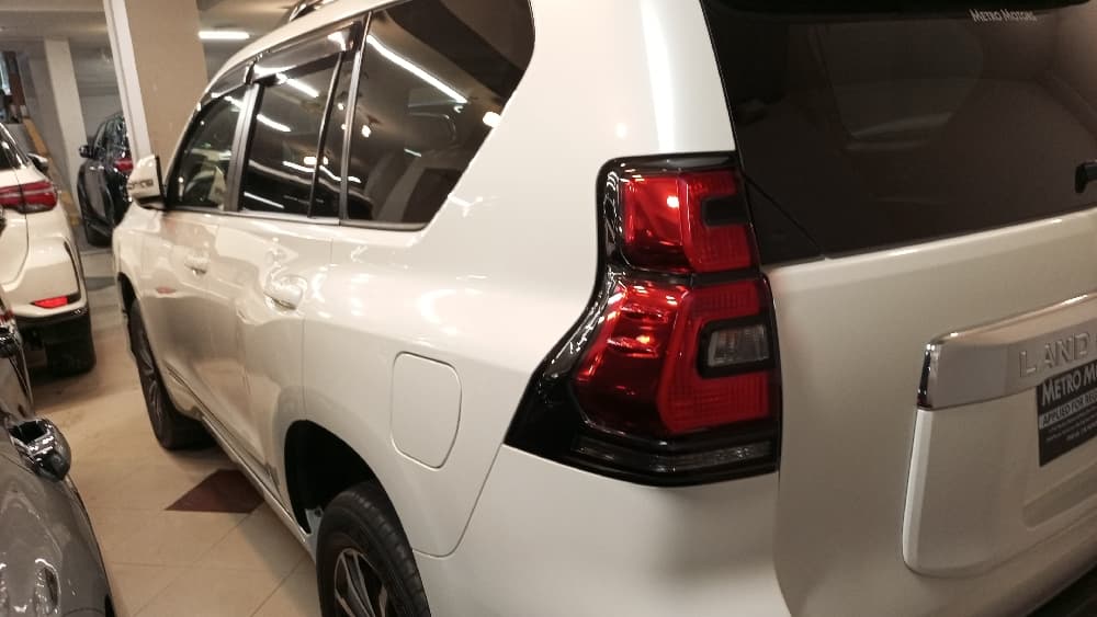 Auction Car 5