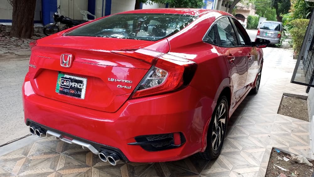 Auction Car 6